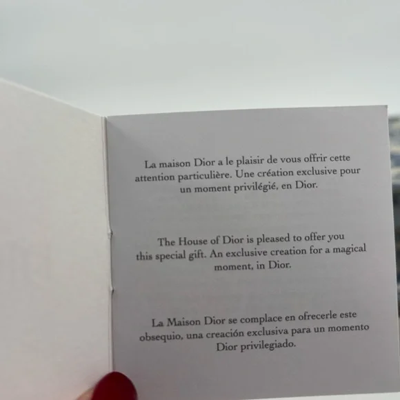 Dior NWT Limited Edition exclusive Around the World stationary set gift bundle - Picture 10 of 12